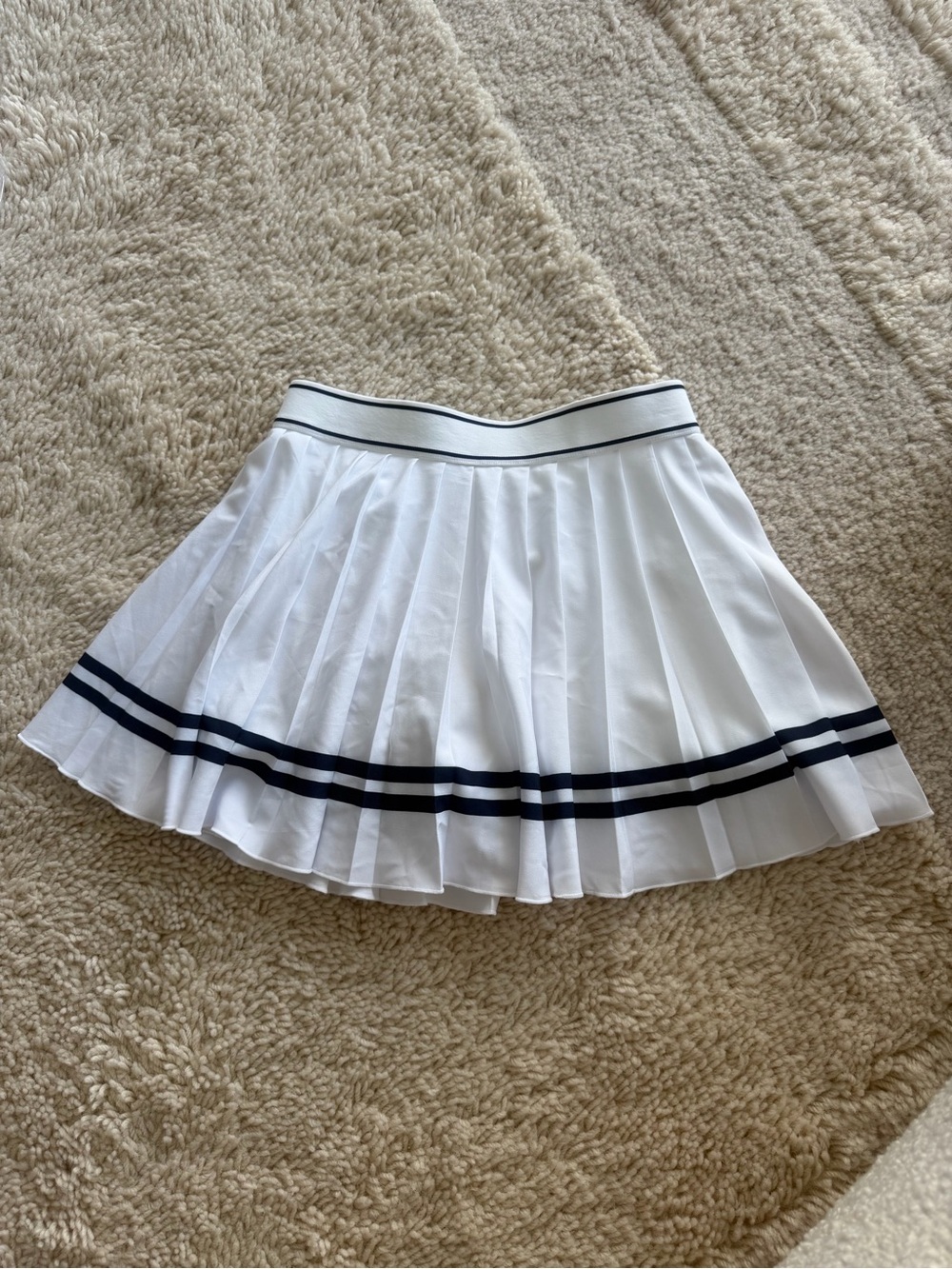 Sporty & Rich Serif Logo Pleated Skirt - White/Navy - Picture 8 of 8